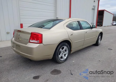 2010 Dodge Charger Sxt z USA, uszkodzony, nr VIN 2B3CA3CV3AH165364